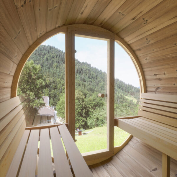 SaunaLife E8G 6-Person Barrel Sauna