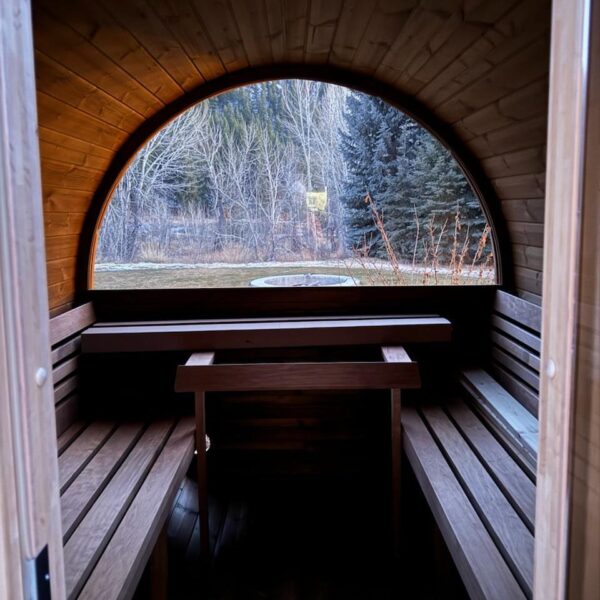 SaunaLife E8W 6-Person Barrel Sauna